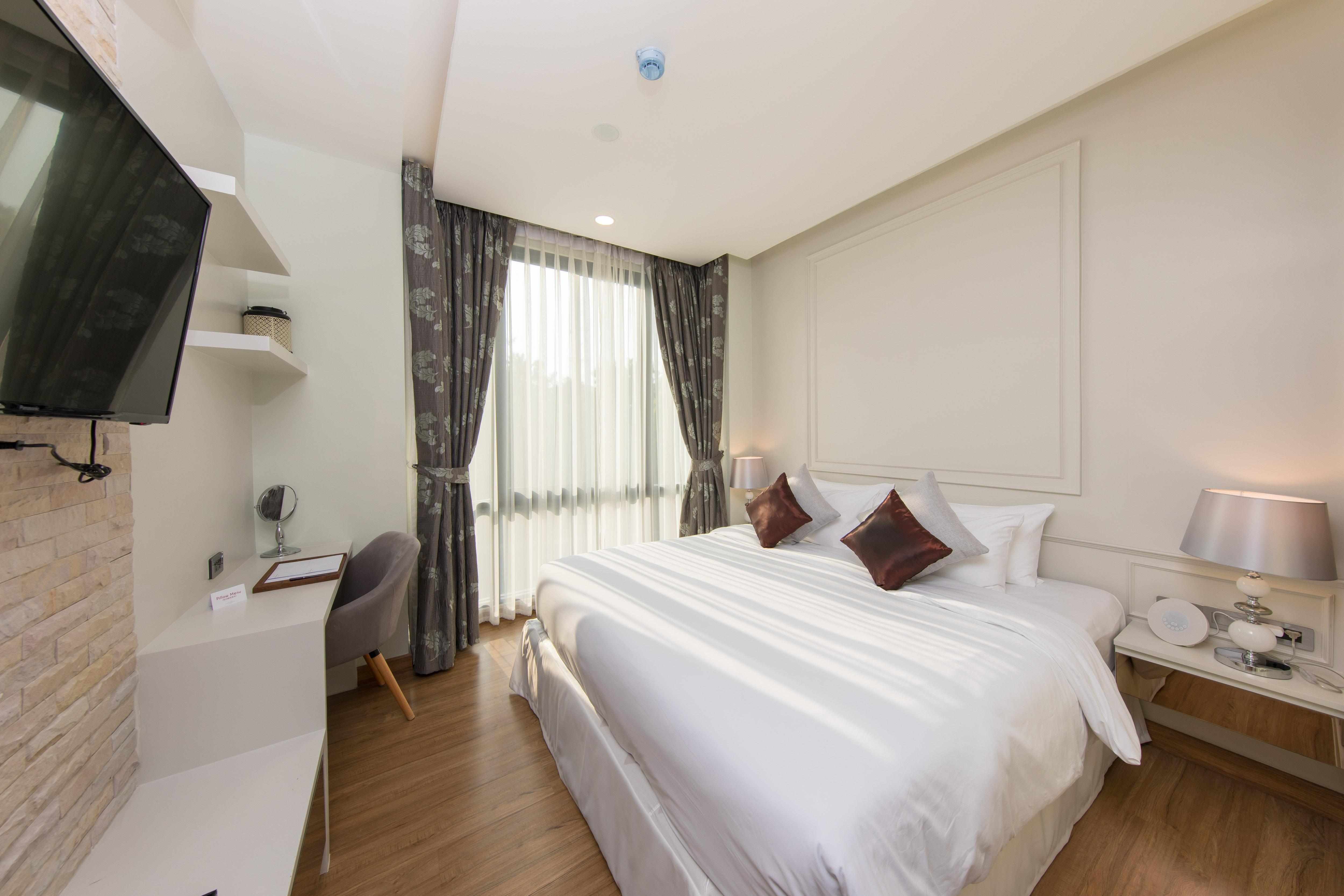 מלון Parc Borough -sha Extra 5*